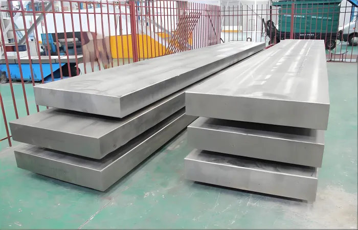 info-700-450 info-700-450